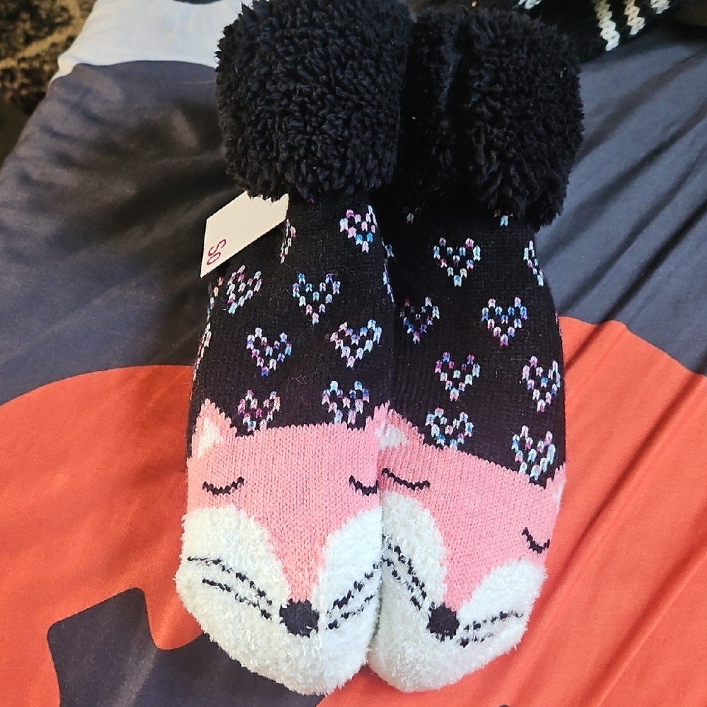 Kohl's Black Knit Slipper Socks